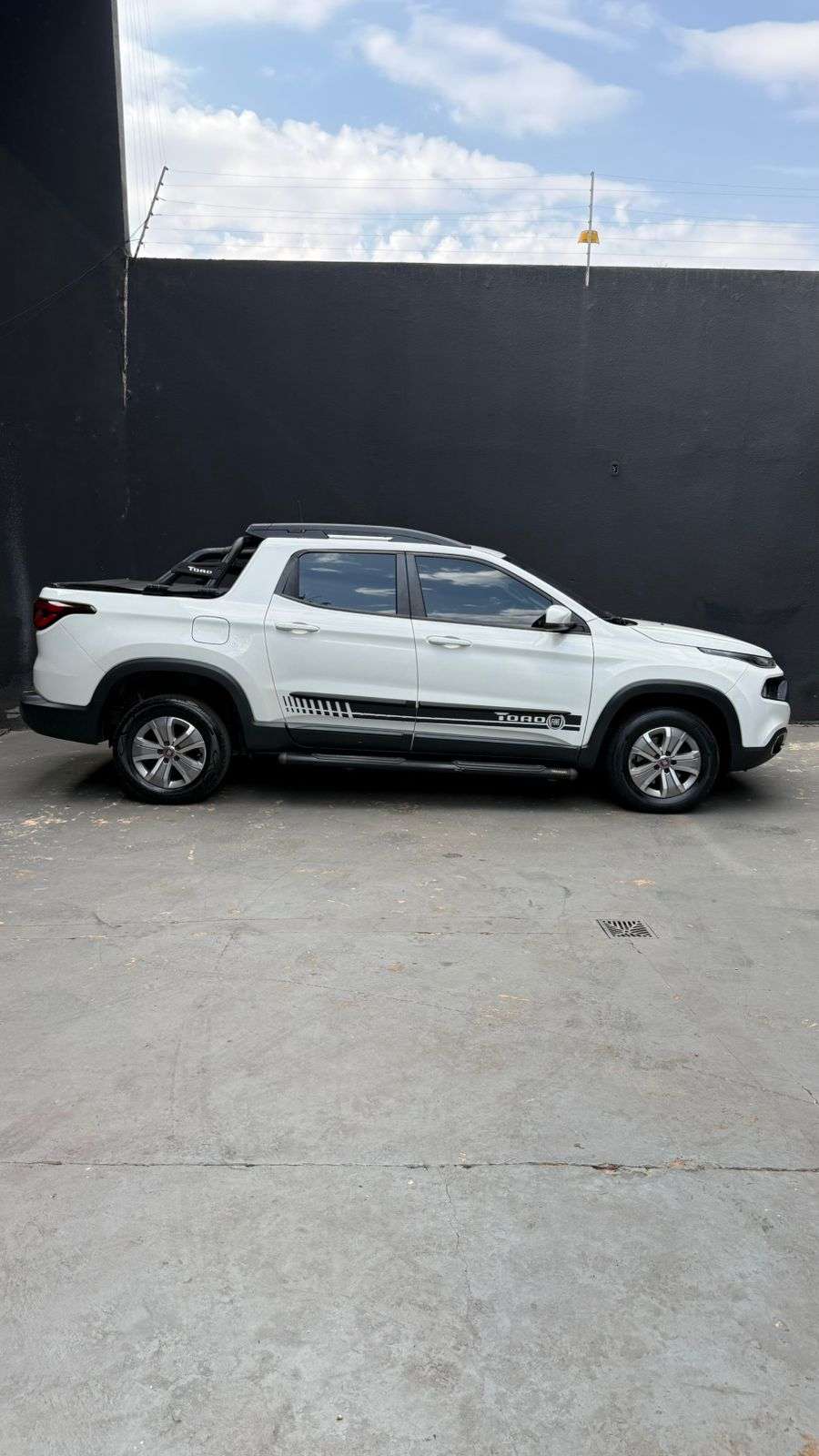 FIAT Toro Freedom 1.8 16v 2019 - miniatura 3