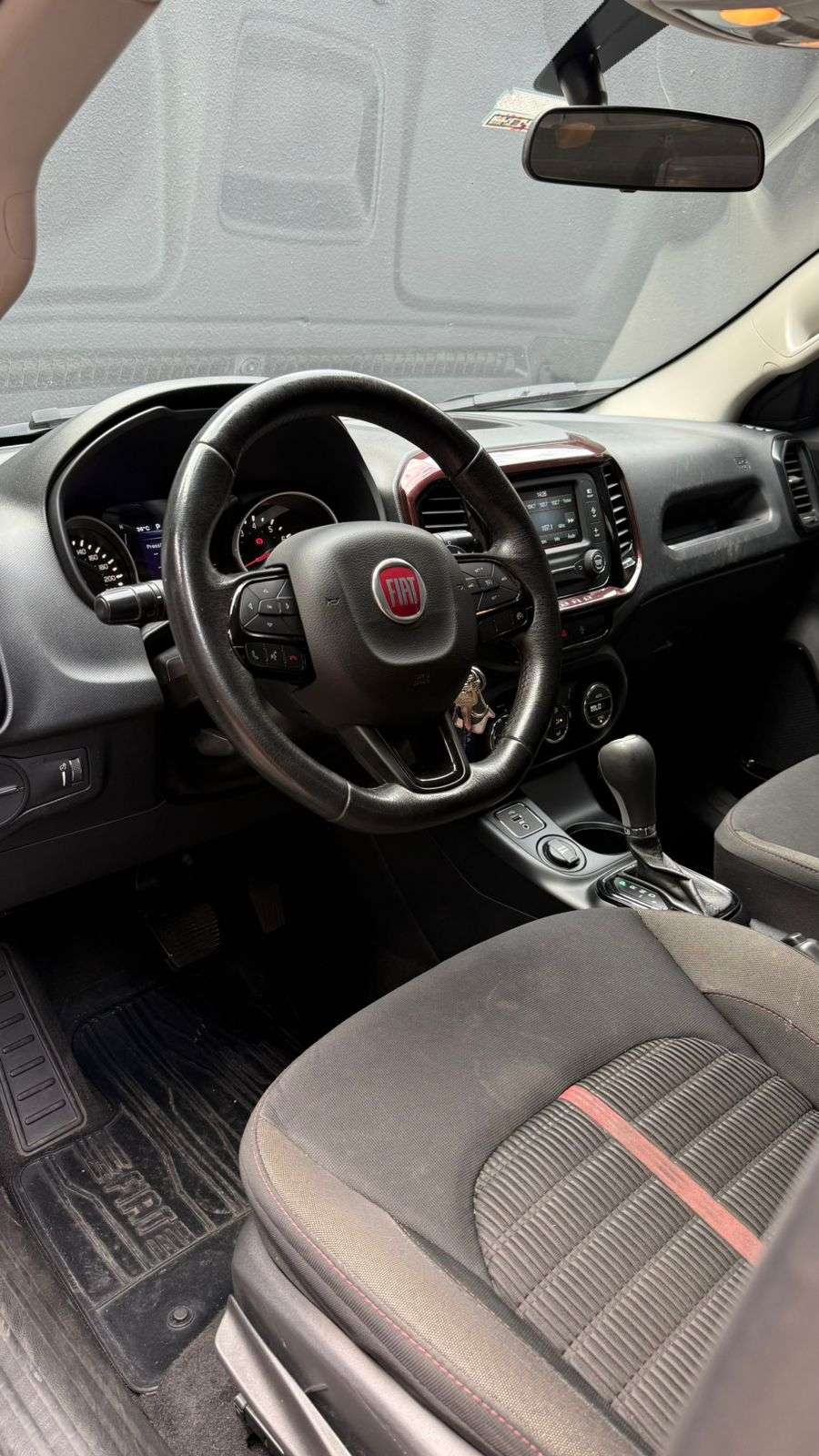 FIAT Toro Freedom 1.8 16v 2019 - miniatura 6