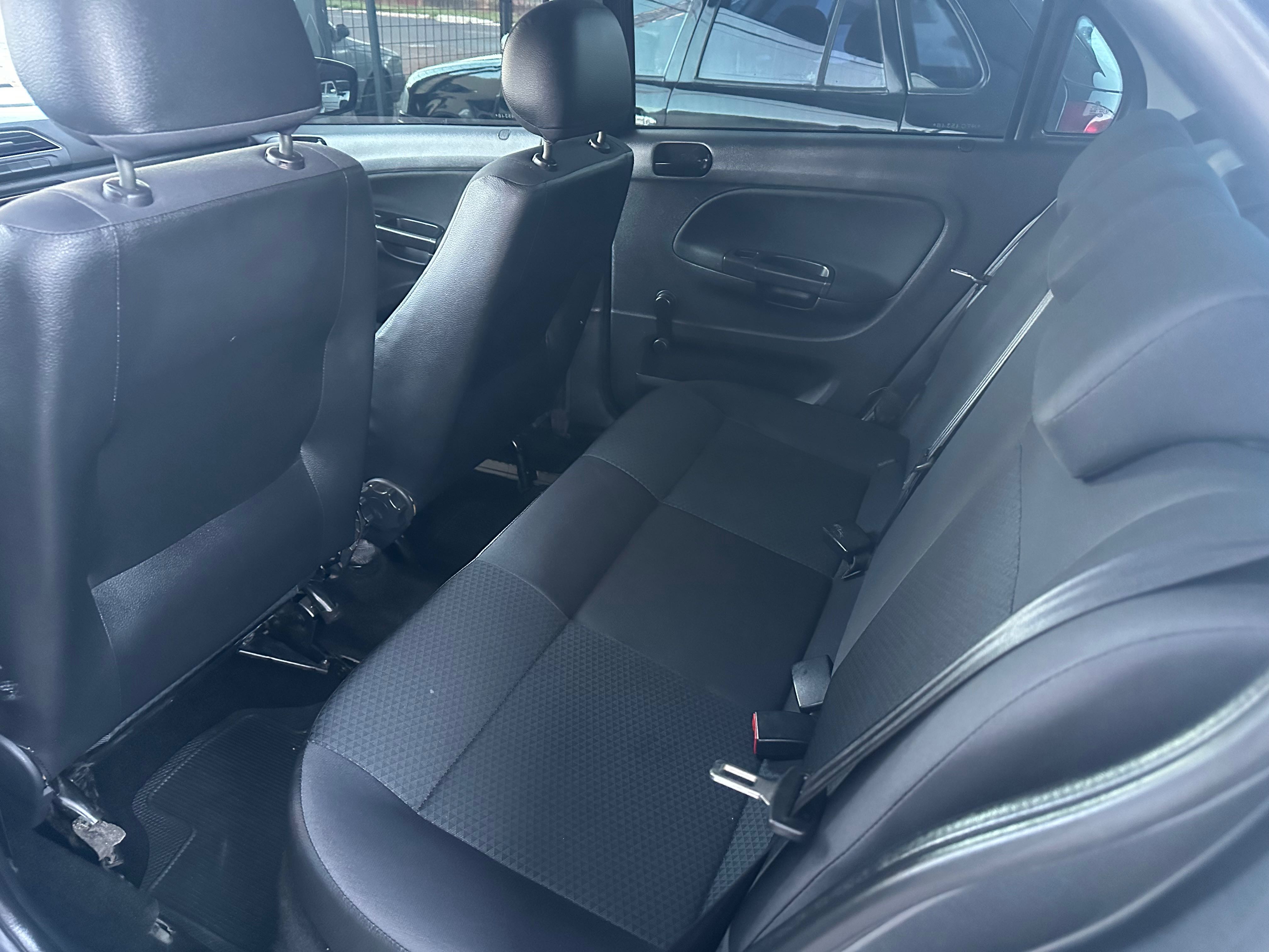VOLKSWAGEN Gol 1.0 12v 4p. 2022 - miniatura 10