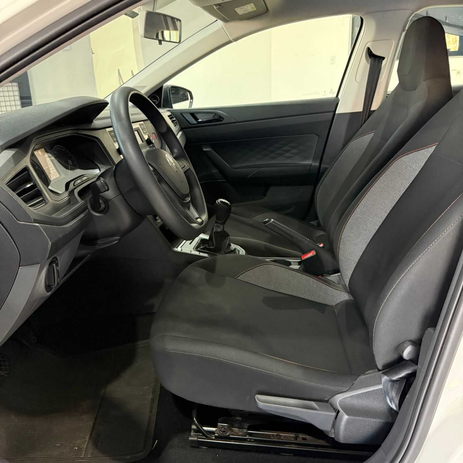 VOLKSWAGEN Polo Hatch Track 1.0 12v 2024 - miniatura 7