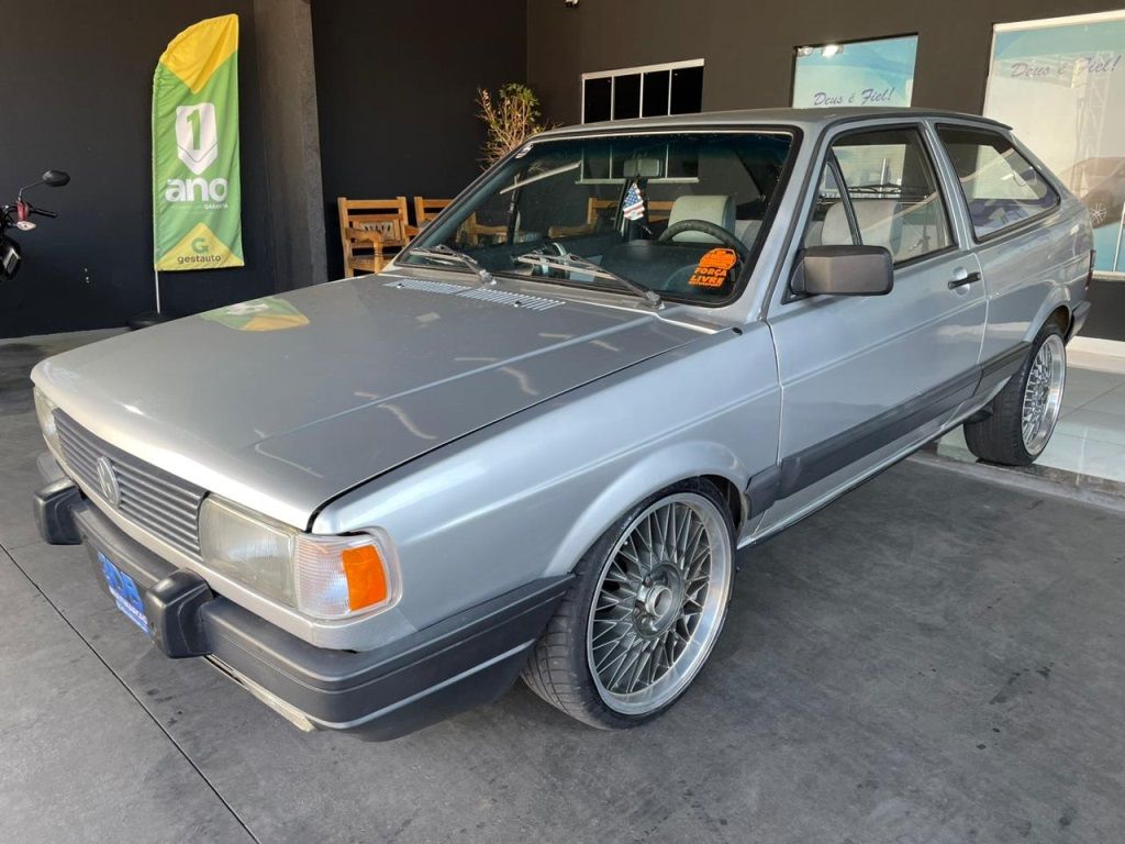 Vista principal de VOLKSWAGEN Gol CL 1.8i 2p. 1991