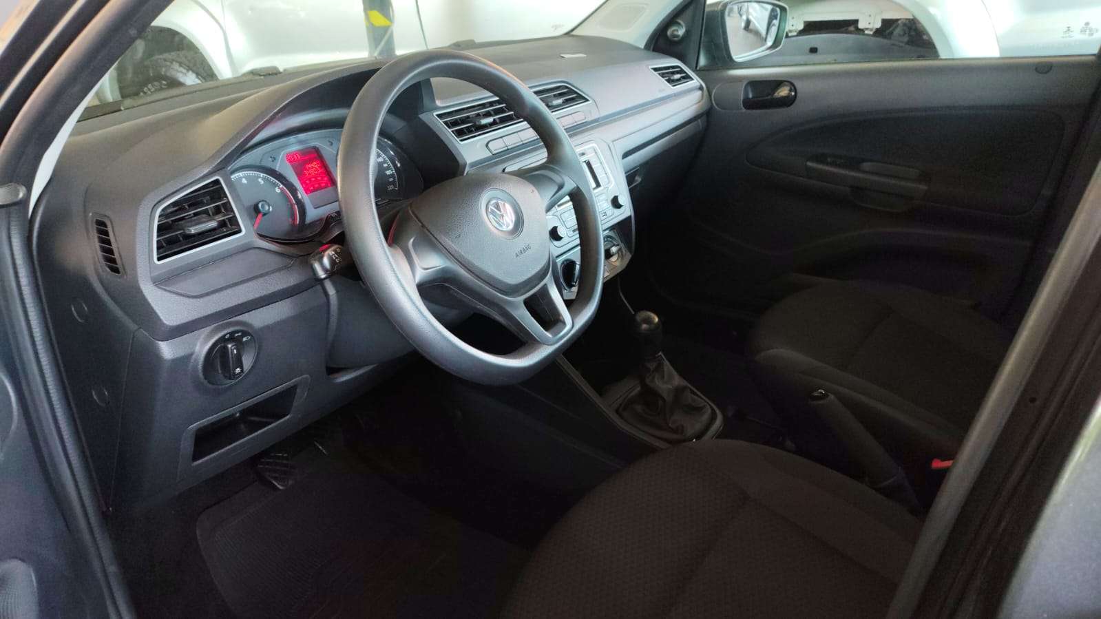 VOLKSWAGEN Voyage 1.0 12v 2023 - miniatura 8