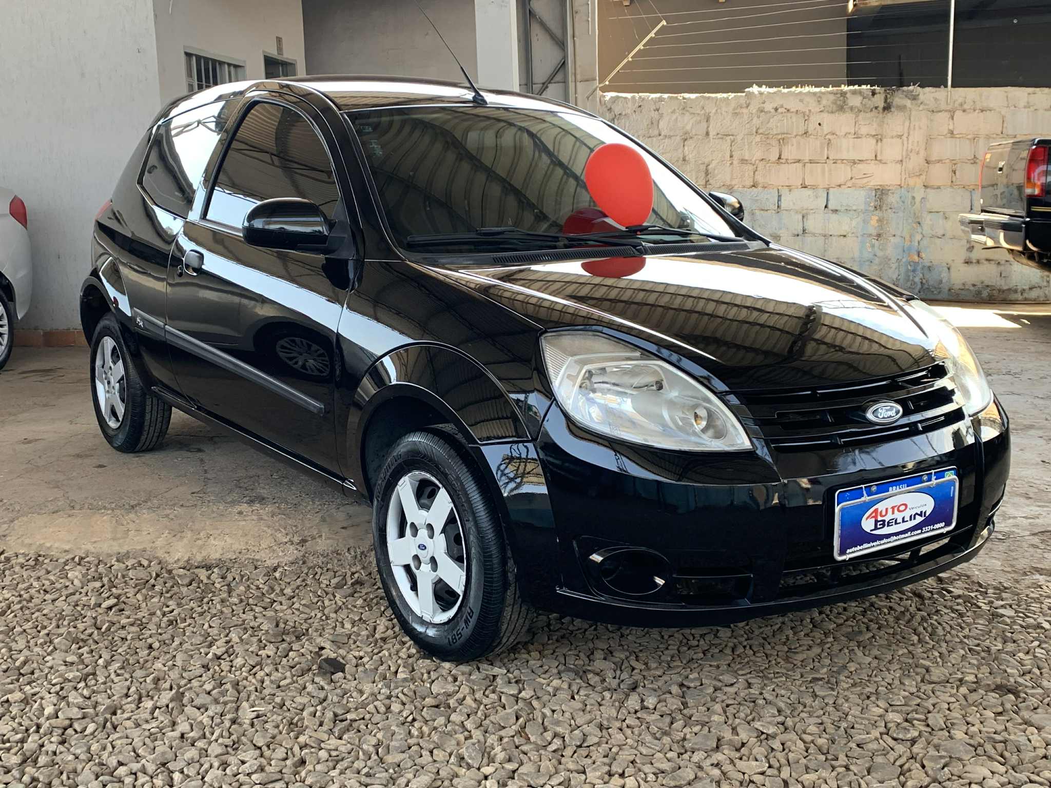 FORD Ka 1.0 2011 - miniatura 4