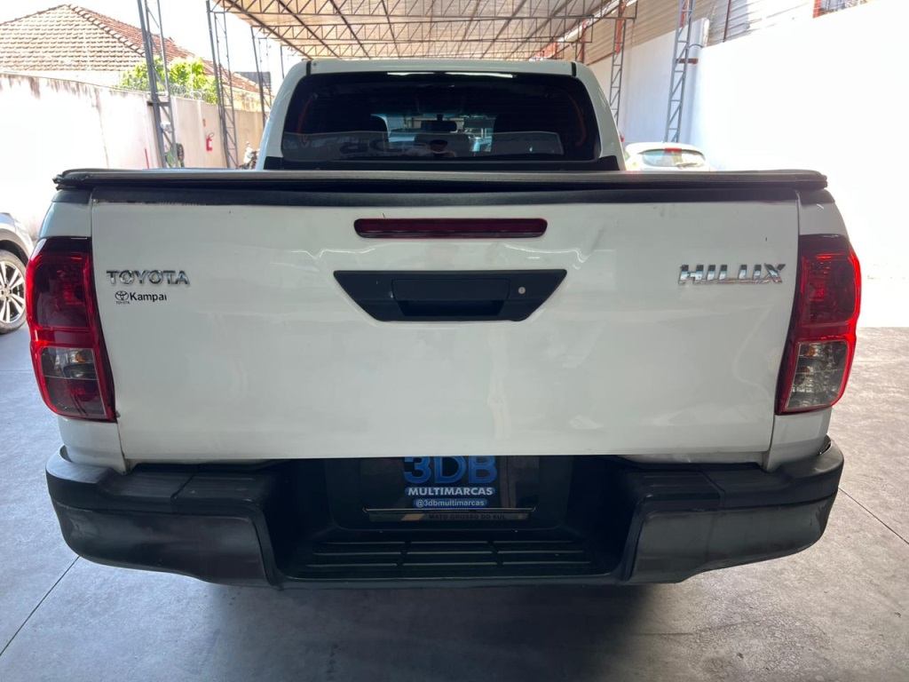TOYOTA Hilux 2.8D 4X4 C.D. 2021 - miniatura 7