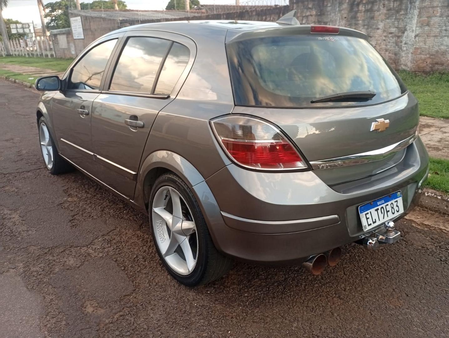 CHEVROLET Vectra Hatch GT 2.0 2010 - miniatura 3