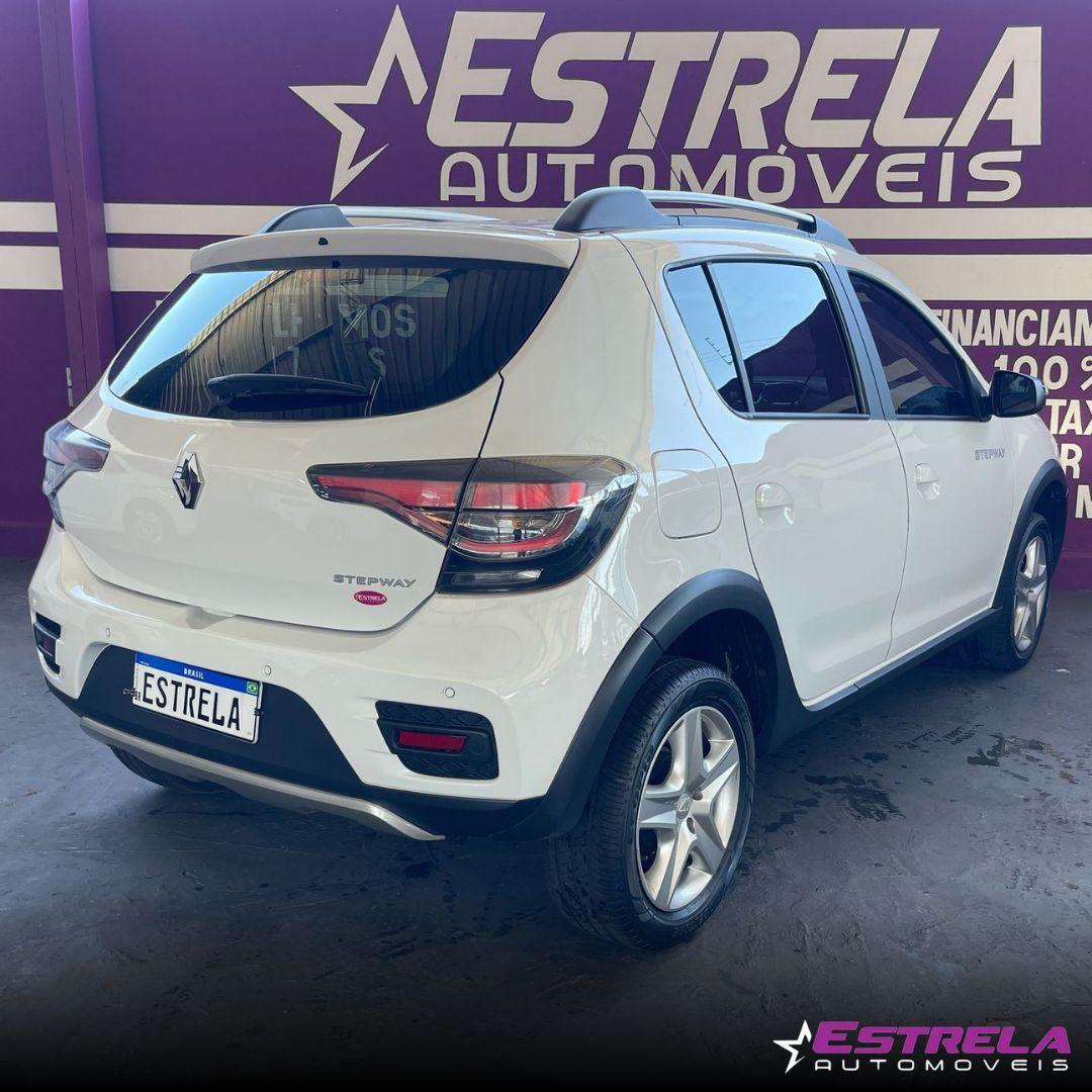 RENAULT Sandero Zen 1.6 16v 2023 - miniatura 3