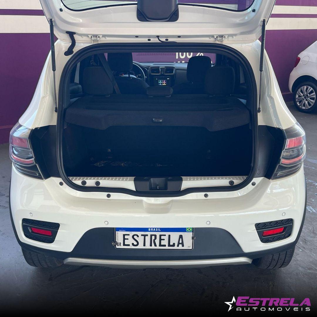 RENAULT Sandero Zen 1.6 16v 2023 - miniatura 7