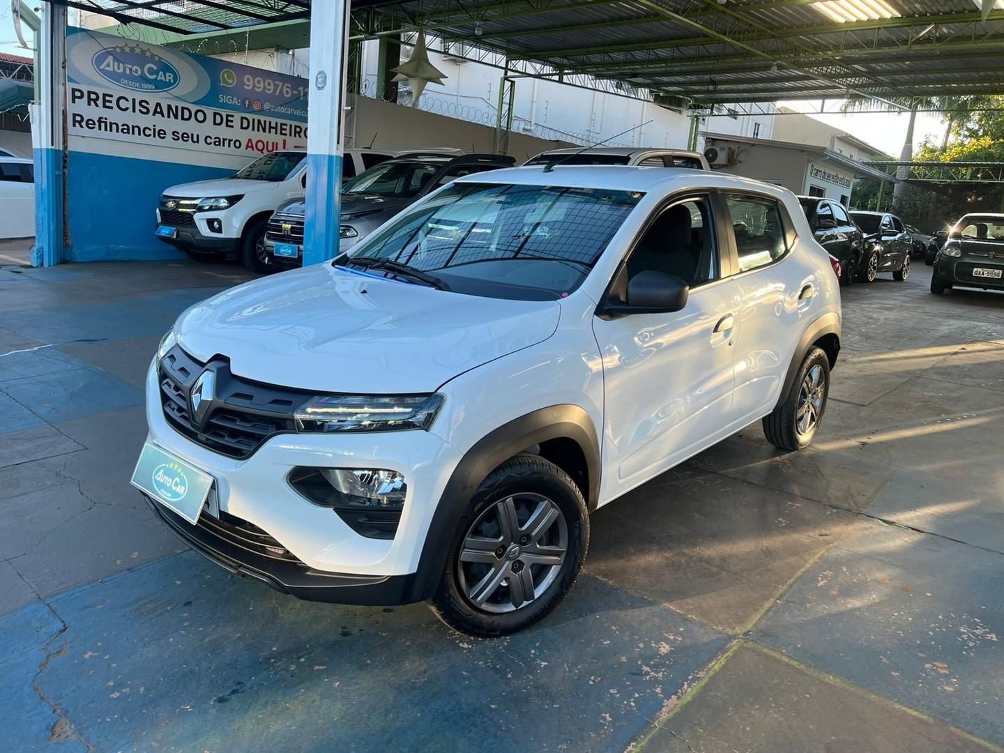 Vista principal de RENAULT Kwid Zen 1.0 12v 2023