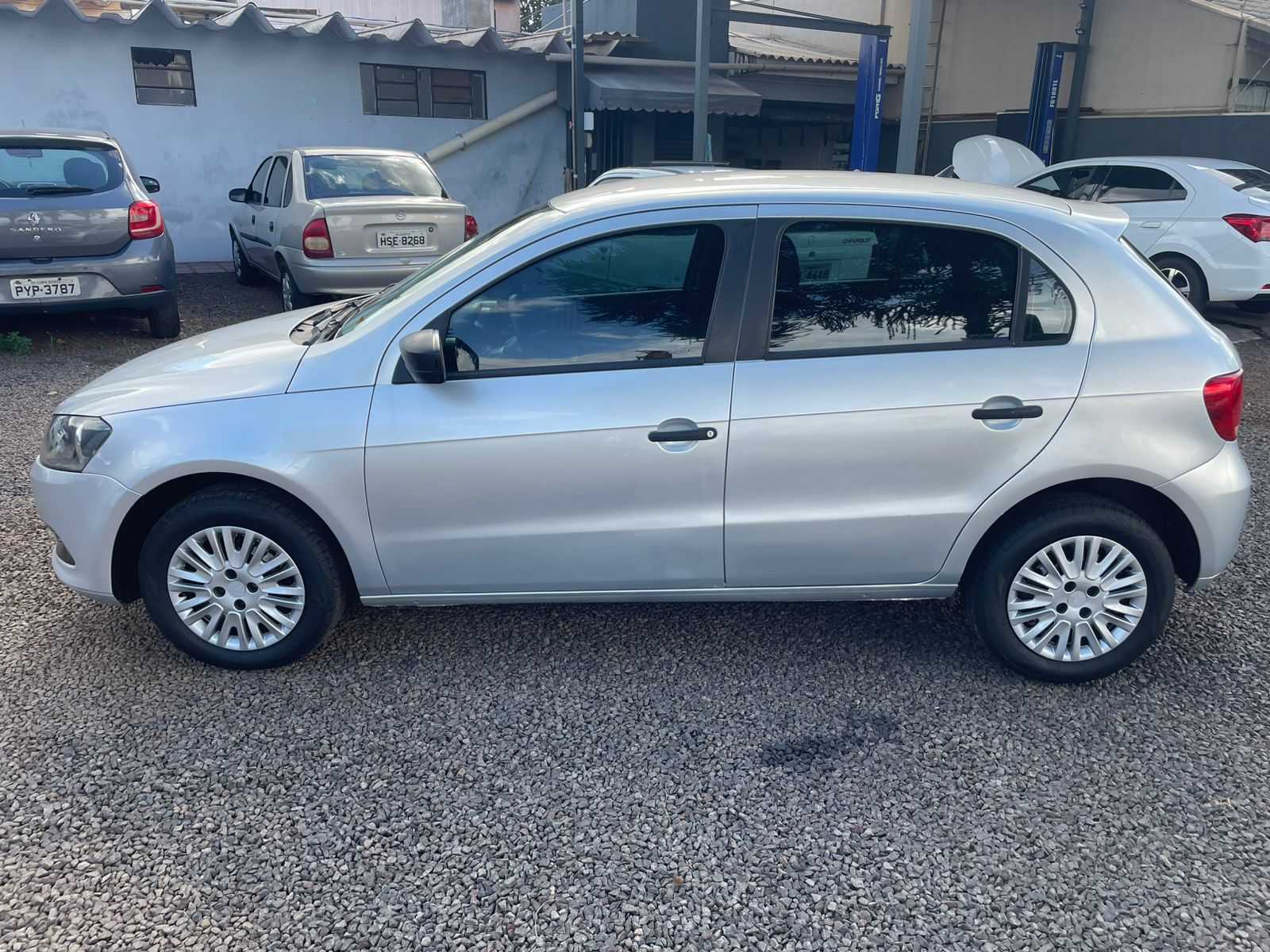 VOLKSWAGEN Gol 1.0 12v 4p. 2015 - miniatura 5