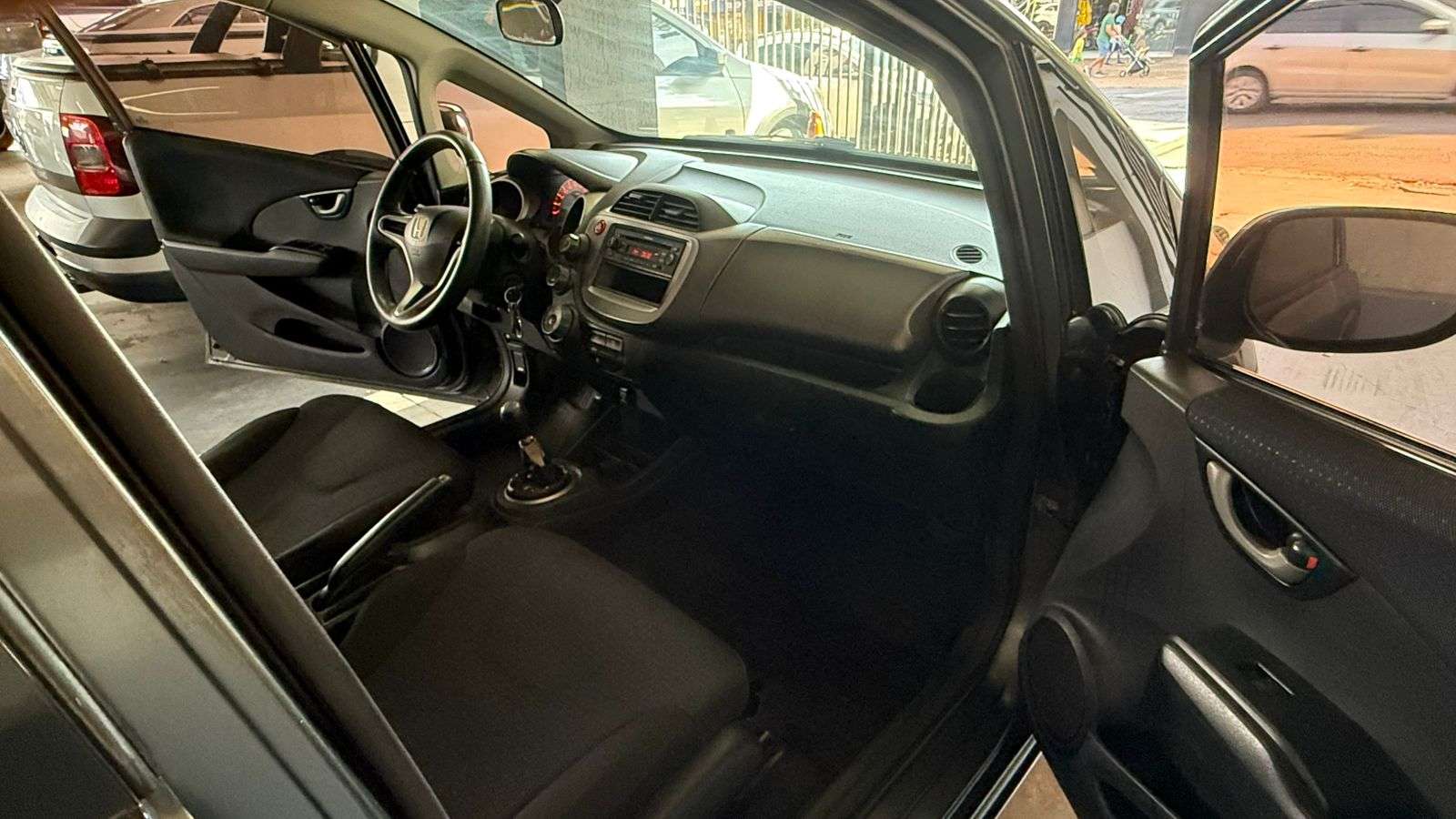 HONDA Fit LX 1.4 16v 2010 - miniatura 9