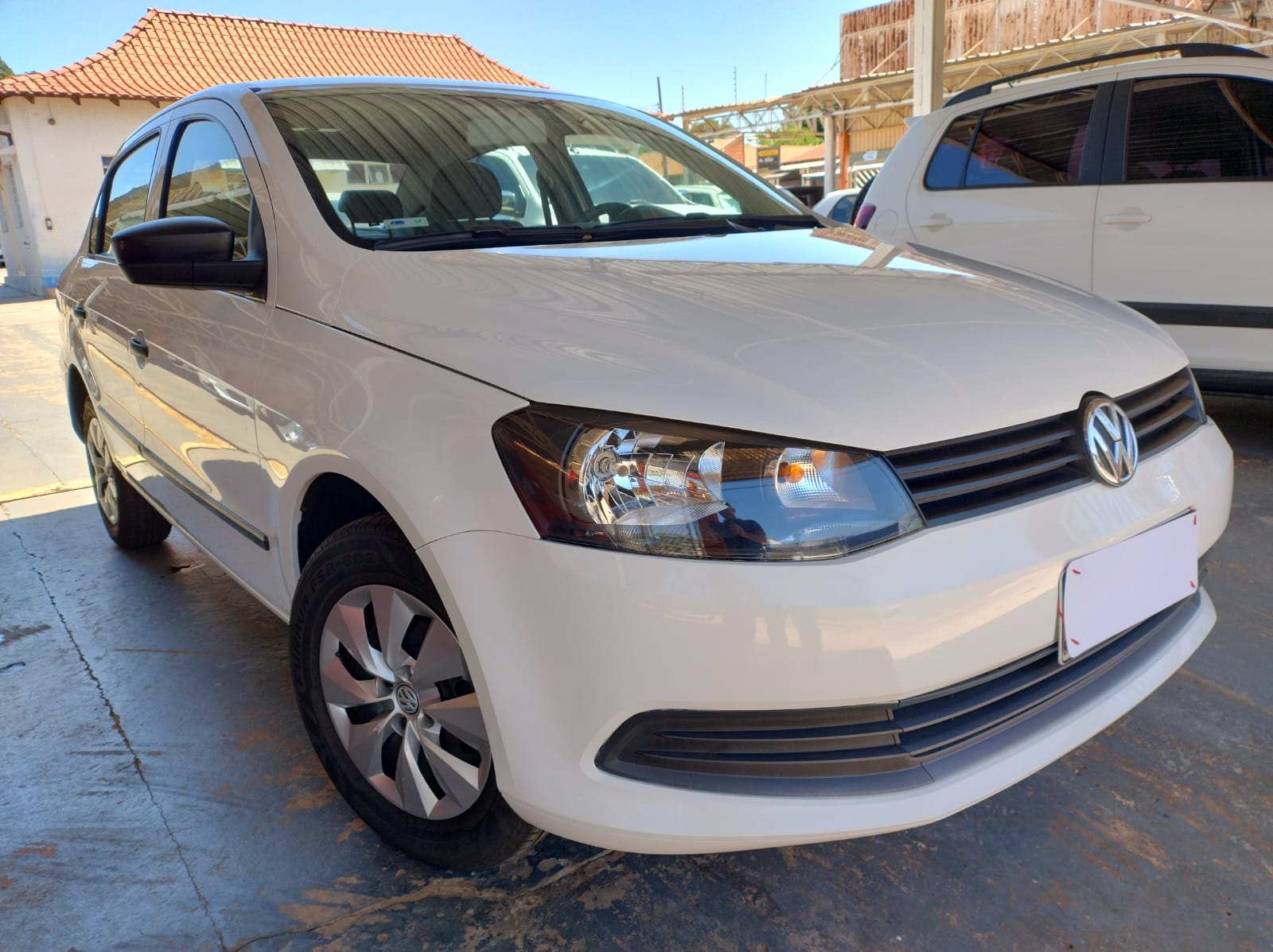 VOLKSWAGEN Voyage Trendline 1.0 2015 - miniatura 2