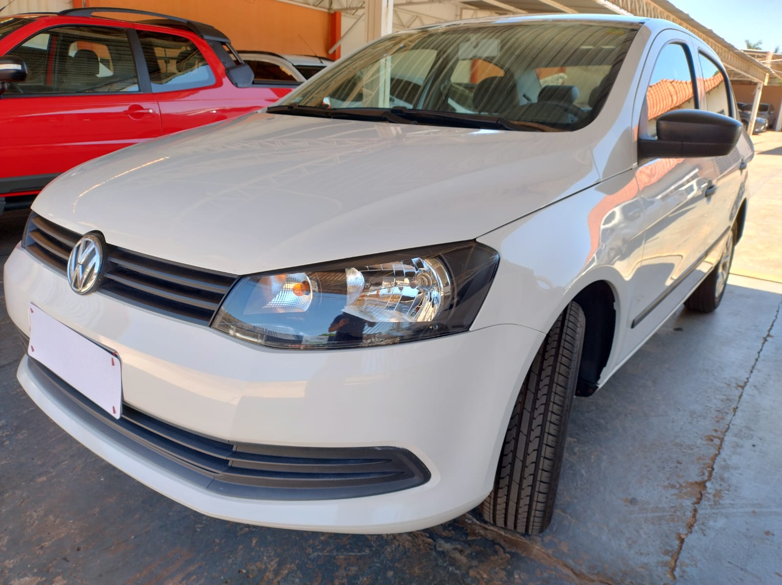 VOLKSWAGEN Voyage Trendline 1.0 2015