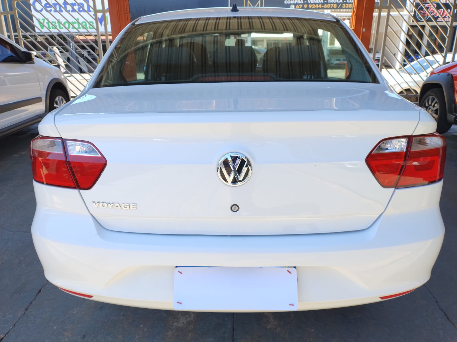 VOLKSWAGEN Voyage Trendline 1.0 2015 - miniatura 6