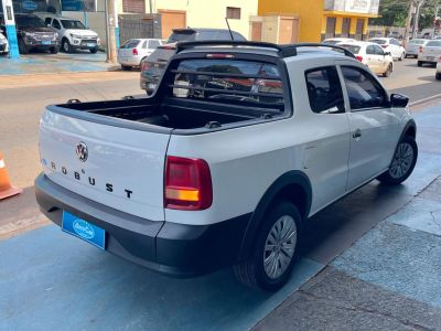 VOLKSWAGEN Saveiro Robust 1.6 C.D. 2022 - miniatura 4