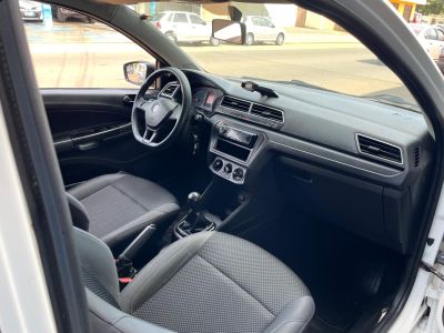 VOLKSWAGEN Saveiro Robust 1.6 C.D. 2022 - miniatura 6