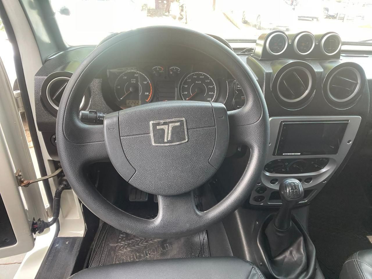 TROLLER T4 3.0TDi 16v 4X4 2011 - miniatura 6