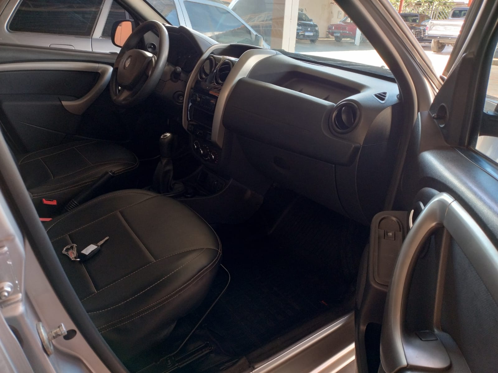 RENAULT Duster Oroch Expression 1.6 16v 2019 - miniatura 8
