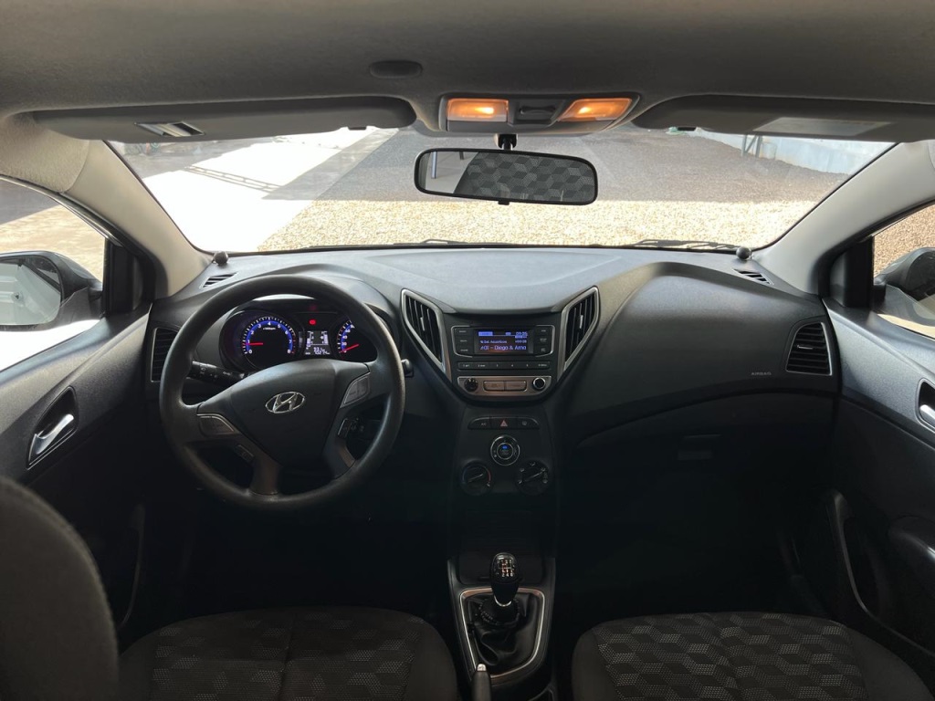 HYUNDAI HB20 Comfort Style 1.6 16v 2016 - miniatura 9