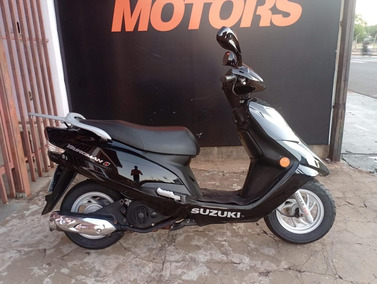 SUZUKI Burgman 125 2016