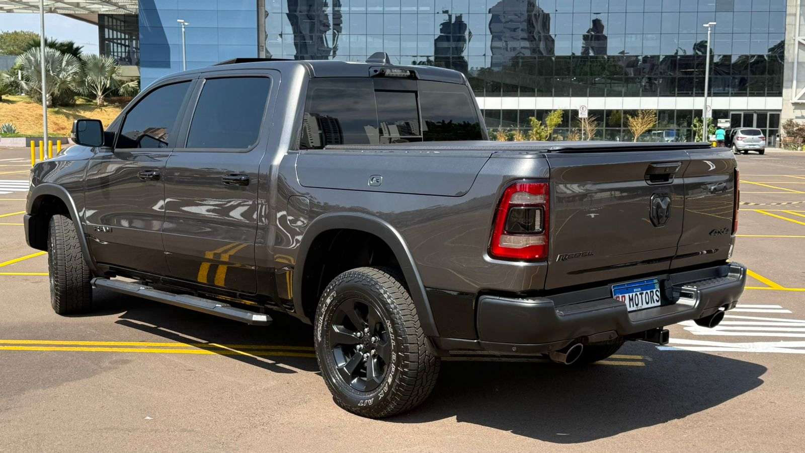 RAM 1500 Rebel 5.7 V8 4X4 C.D. 2024 - miniatura 7