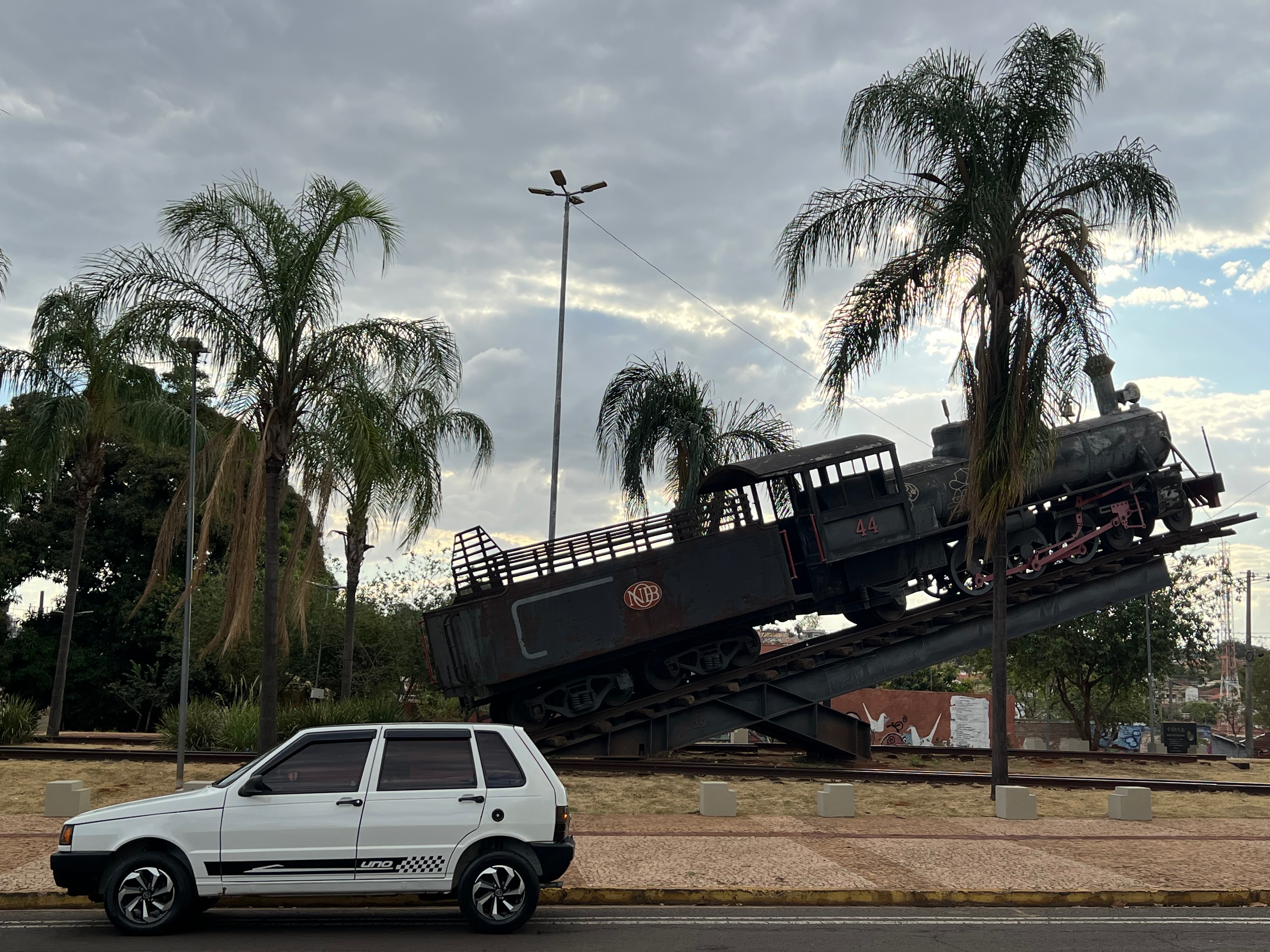 FIAT Uno Mille 1.0 Fire 4p. 2004 - miniatura 7