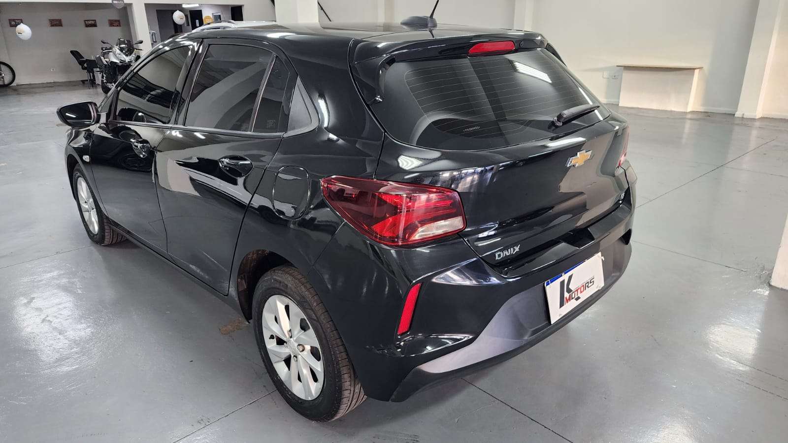 CHEVROLET Onix Hatch LT 1.0T 12v 2023 - miniatura 4