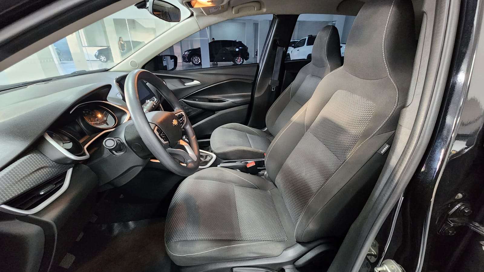 CHEVROLET Onix Hatch LT 1.0T 12v 2023 - miniatura 8
