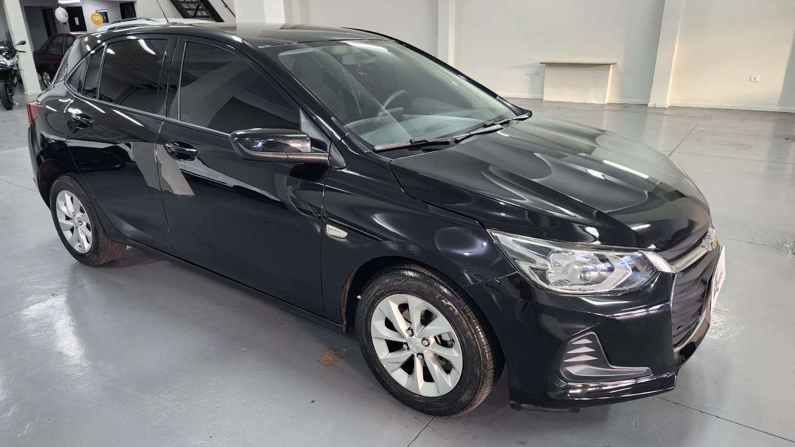 CHEVROLET Onix Hatch LT 1.0T 12v 2023 - miniatura 3