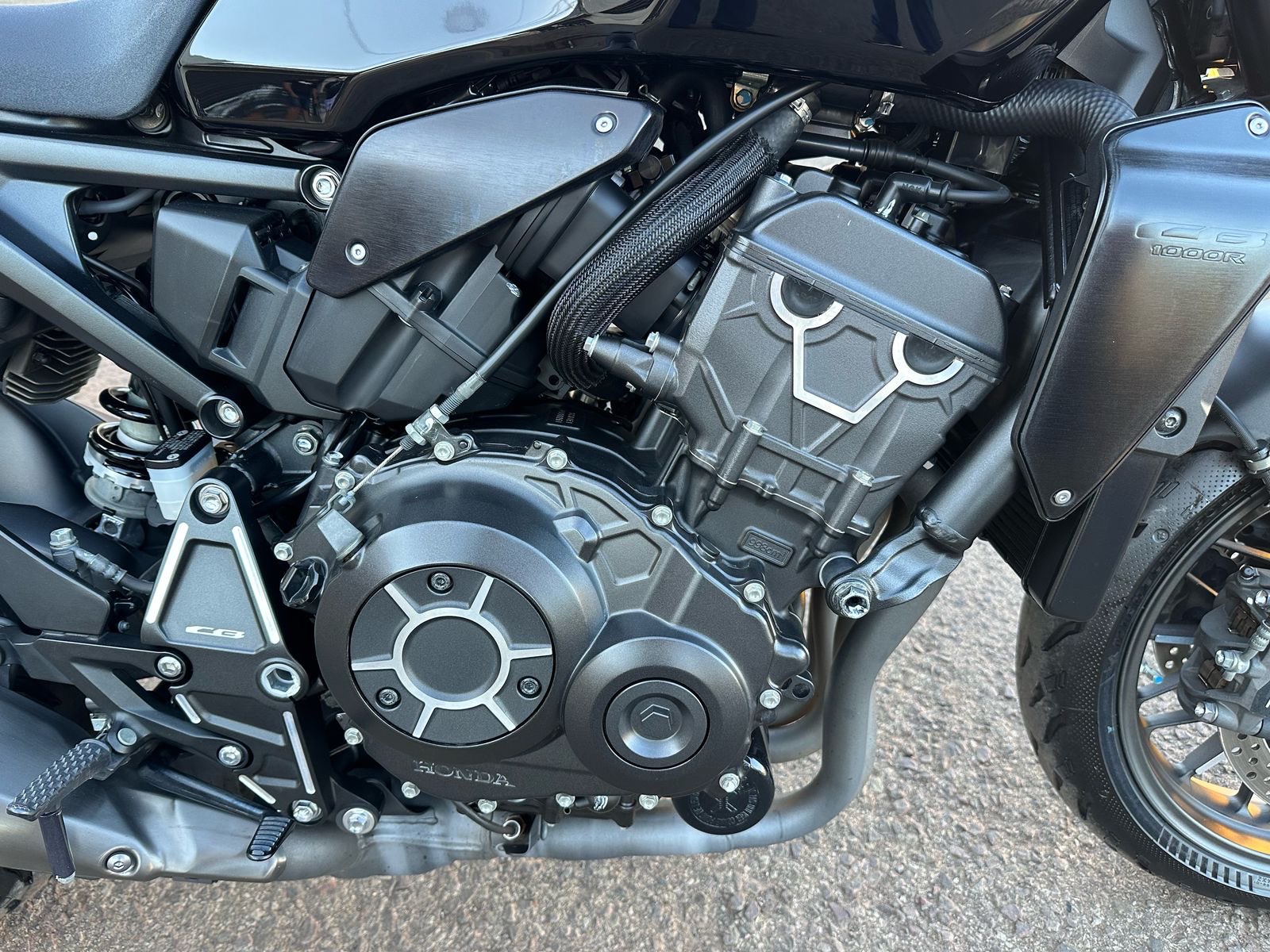 HONDA CB 1000R Black Edition 2023 - miniatura 10