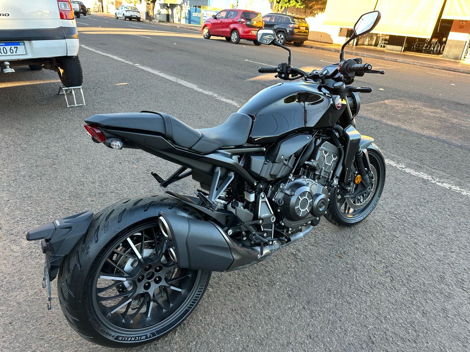 HONDA CB 1000R Black Edition 2023 - miniatura 7