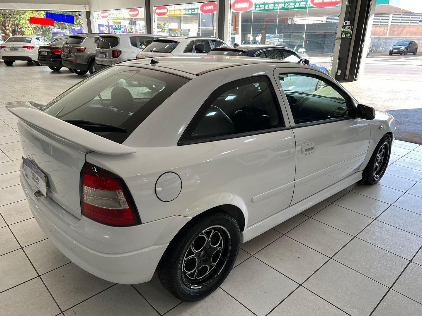 CHEVROLET Astra Hatch Sport 2.0 2p. 2001 - miniatura 5