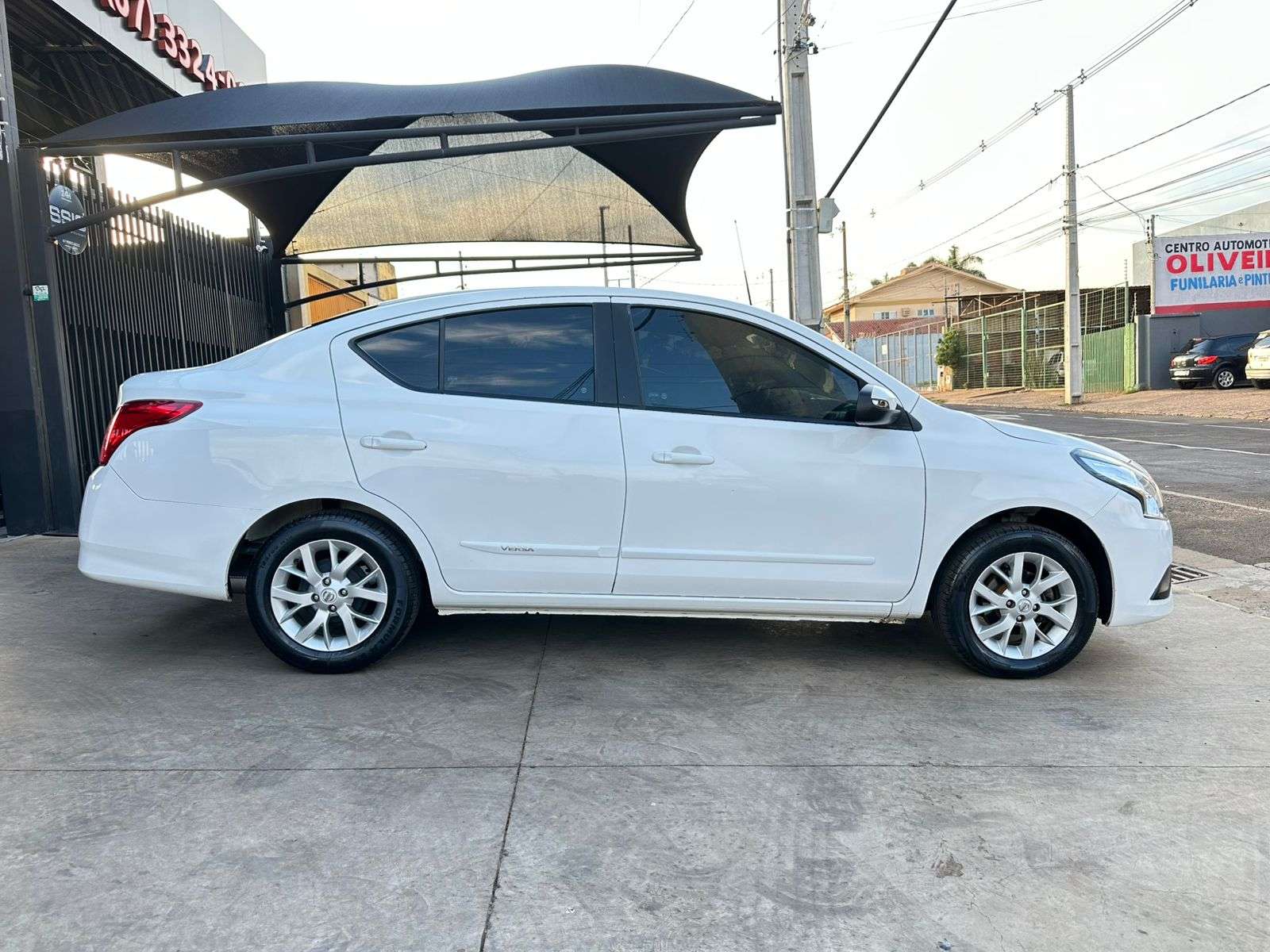 NISSAN Versa SV 1.6 16v 2019 - miniatura 3