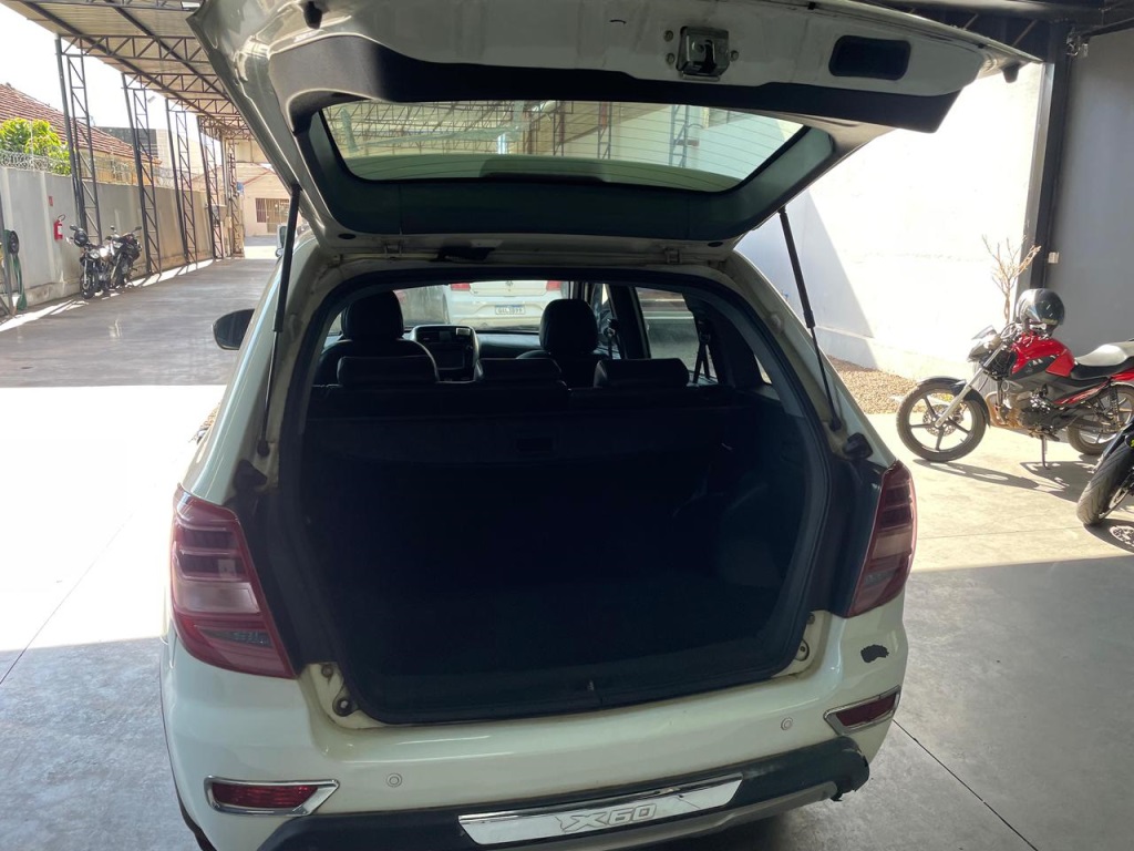 LIFAN X60 Vip 1.8 16v 2015 - miniatura 7