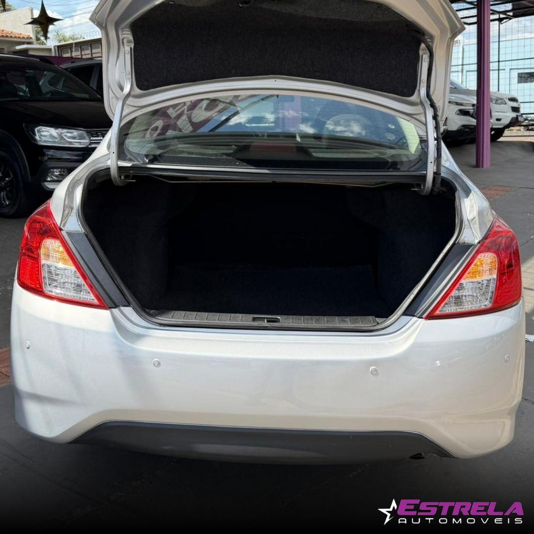 NISSAN Versa SV 1.6 16v 2016 - miniatura 9