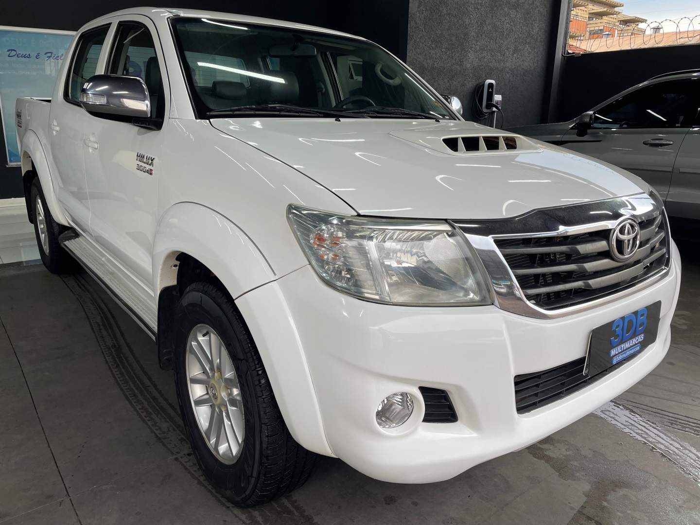 TOYOTA Hilux SRV D4-D 3.0TDi 16v 4X4 C.D. 2013 - miniatura 5