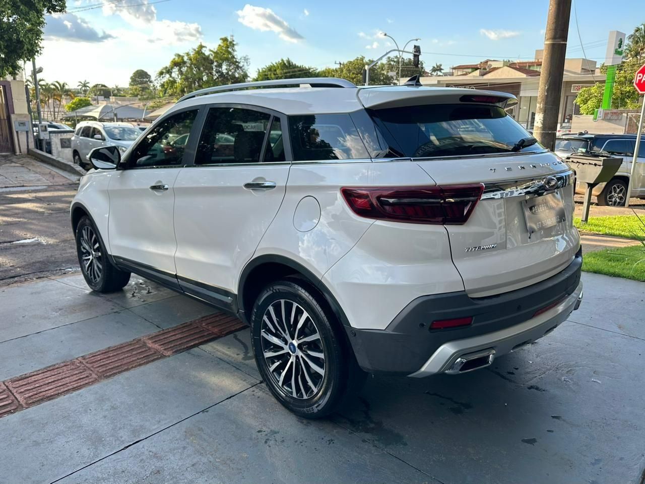 FORD Territory Titanium 1.5T 16v 2022 - miniatura 4