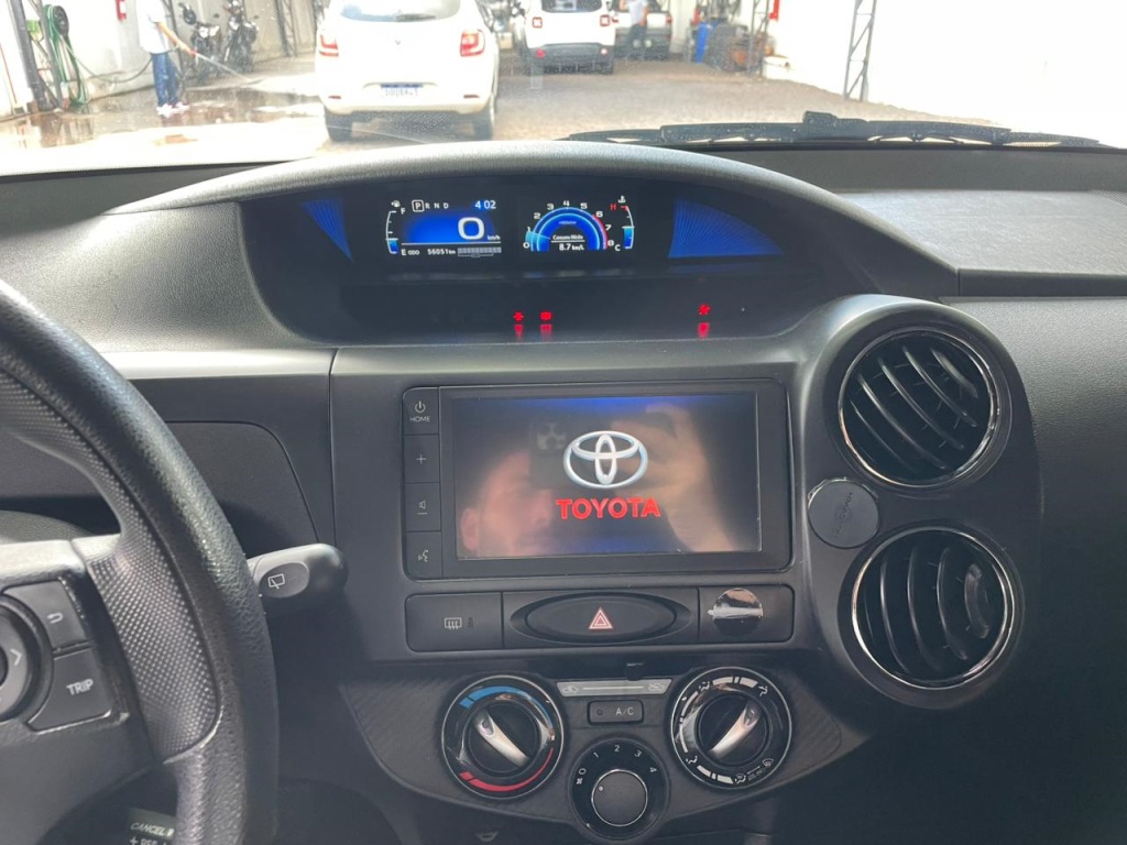 TOYOTA Etios Hatch X Plus 1.5 16v 2021 - miniatura 10