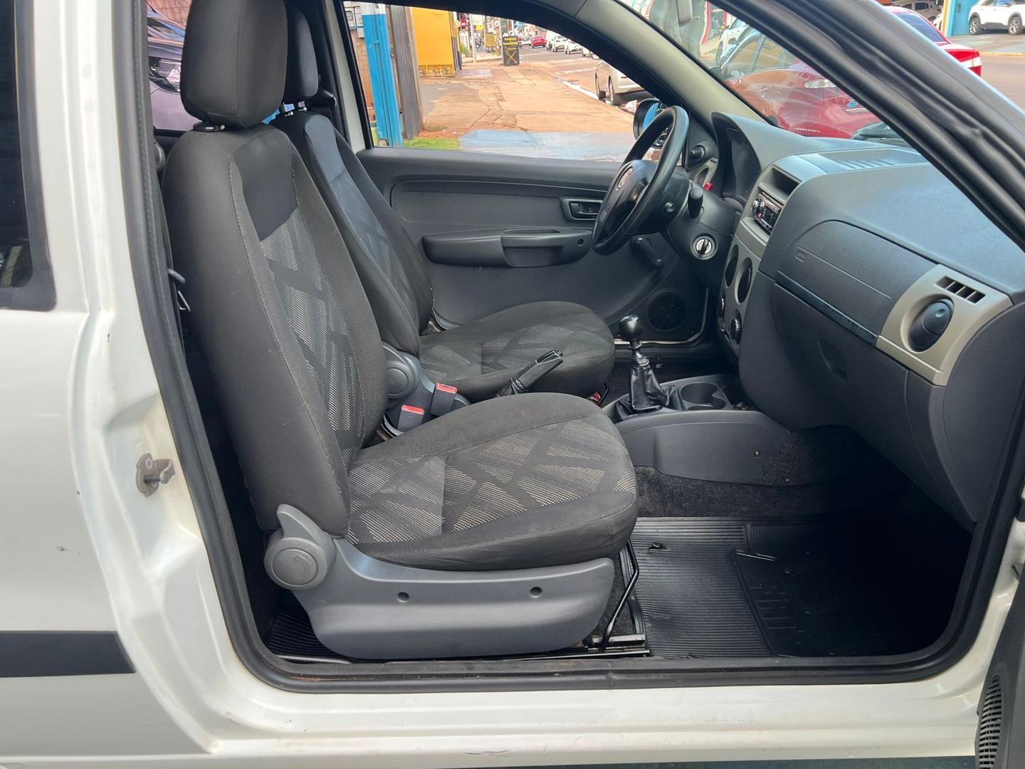 FIAT Palio 1.0 Fire 4p. 2015 - miniatura 6