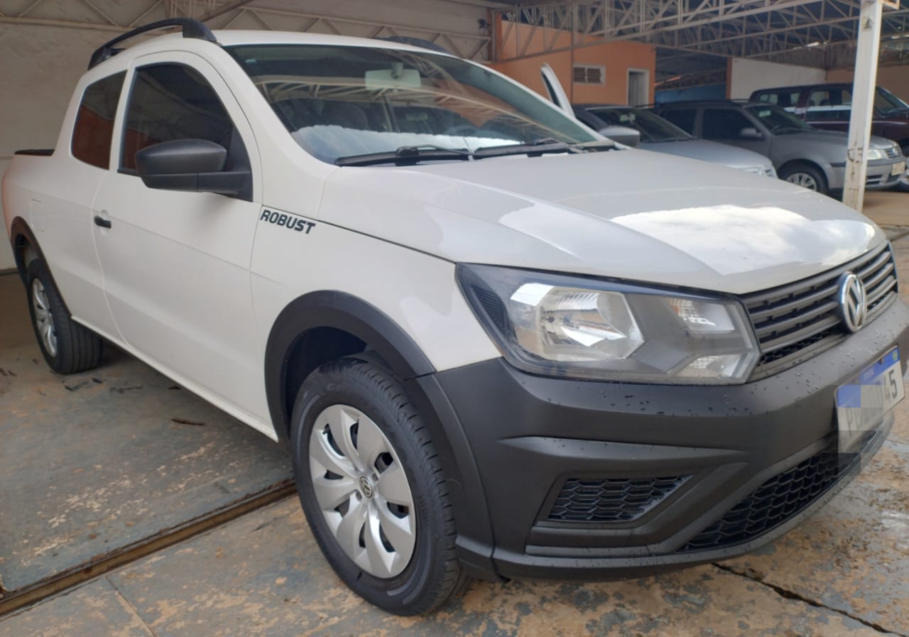 VOLKSWAGEN Saveiro Robust 1.6 C.D. 2018 - miniatura 2