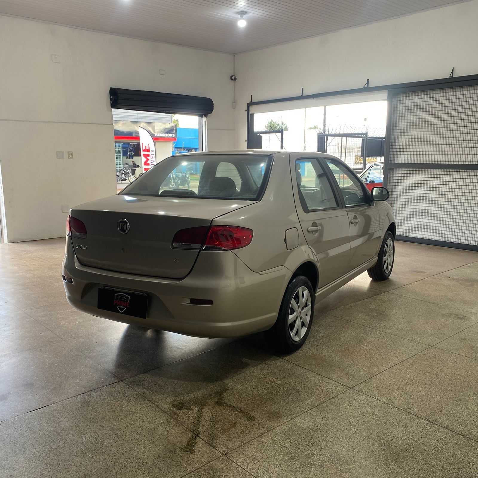 FIAT Siena EL 1.0 2013 - miniatura 3