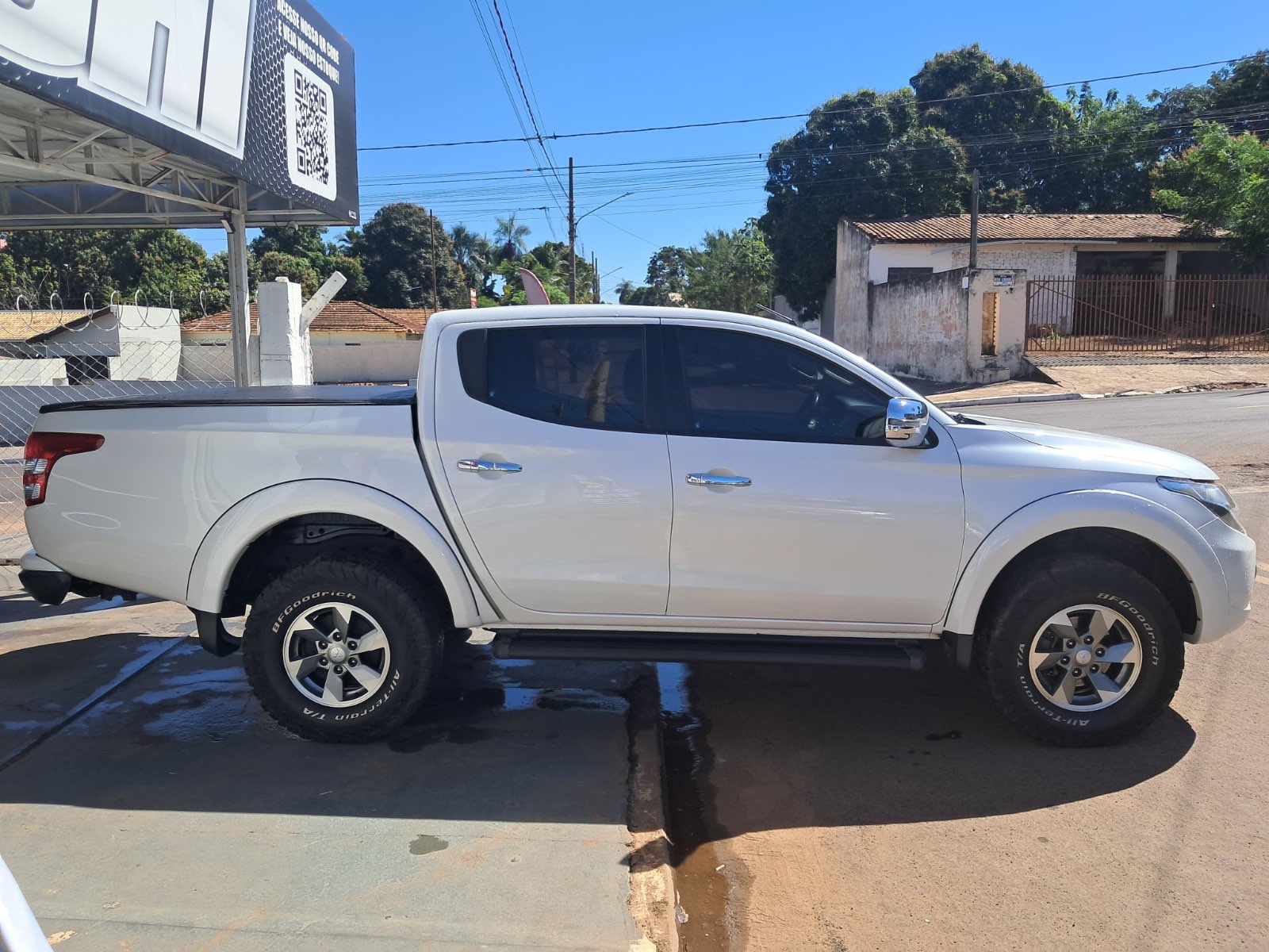 MITSUBISHI L200 Triton Sport HPE 2.4TDi 16v 4X4 C.D. 2019 - miniatura 4