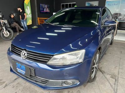 VOLKSWAGEN Jetta Comfortline 2.0 2014