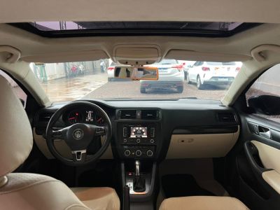 VOLKSWAGEN Jetta Comfortline 2.0 2014 - miniatura 7