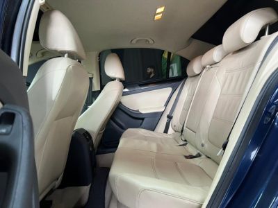 VOLKSWAGEN Jetta Comfortline 2.0 2014 - miniatura 8