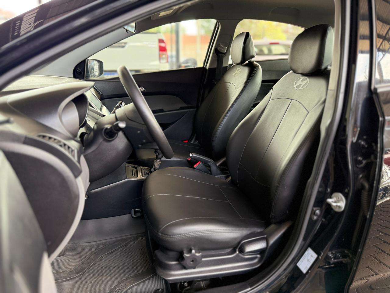 HYUNDAI HB20S Premium 1.6 16v 2014 - miniatura 3