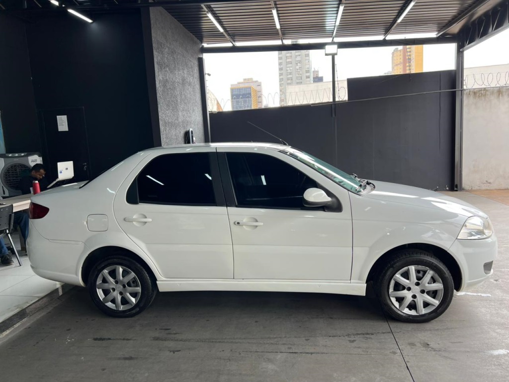 FIAT Siena EL 1.4 2016 - miniatura 4
