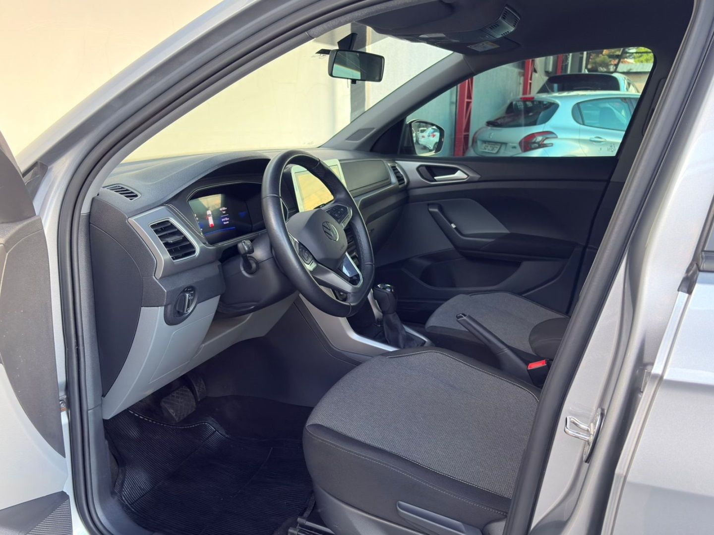VOLKSWAGEN T-Cross 1.0 12v TSi 2025 - miniatura 8