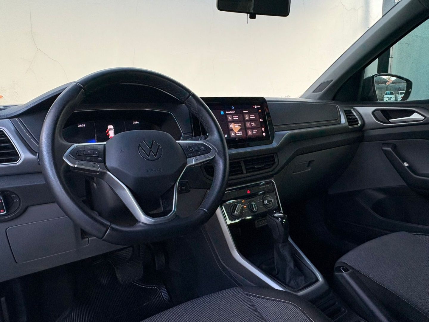 VOLKSWAGEN T-Cross 1.0 12v TSi 2025 - miniatura 10