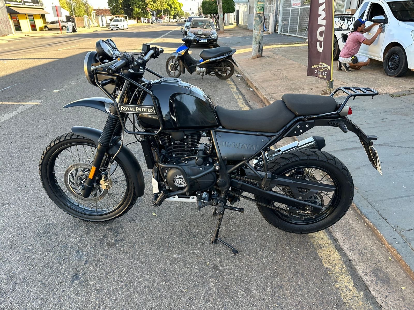 ROYAL ENFIELD Himalayan 411 EFi 2020 - miniatura 6