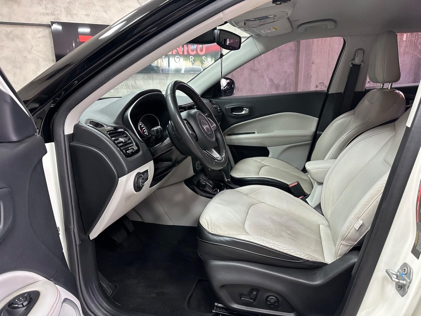 JEEP Compass Limited 2.0TDi 16v 4x4 2018 - miniatura 8